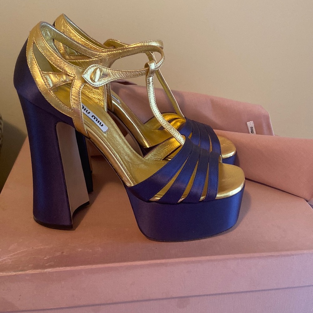 Miu Miu shoes size 37